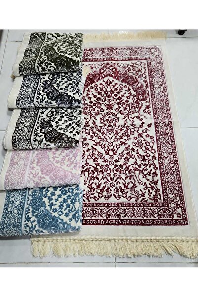 FABRIC سجادة صلاة مزينة بزخارف نباتية متداخلة متوفرة بمجموعة ألوان متنوعة وأن...
