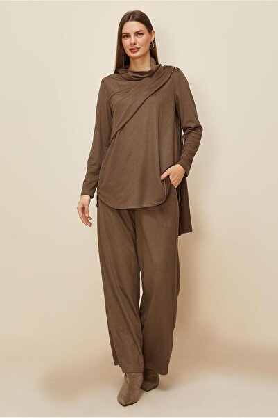 Alvina Accessory Buttoned Suit with Pants 46066