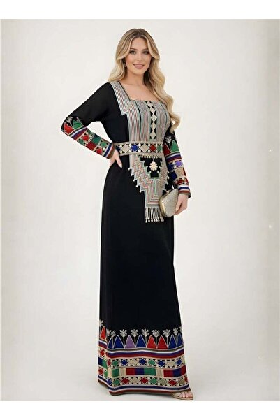 Premium فستان جلابية ماكسي مطرز من عسيري تاتريز، مناسب ليوم تأسيس المملكة العربية السعودية، بجودة عالية