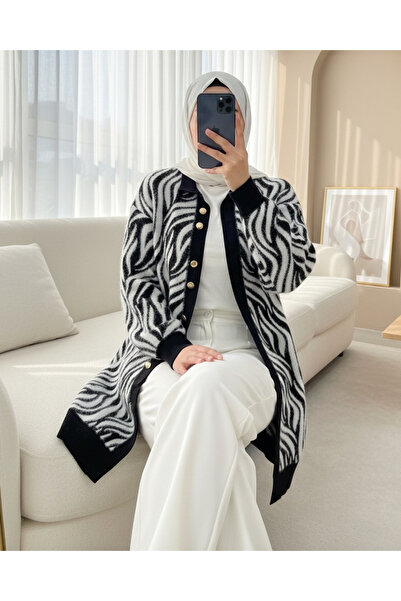 Modamorfo Buttoned Zebra Pattern Bearded Knitwear Cardigan - Black