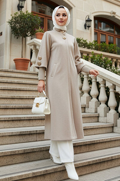N.S NEVA STYLE Düğme Detaylı Bej Tesettür Kaşe Kap 62541BEJ