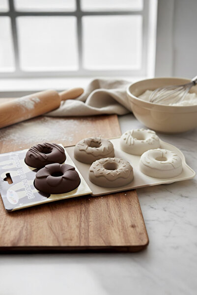 Vadi Chefmate 6-Piece Patterned Silicone Heat-Resistant Muffin Donut Mold - Chocolate, Cake, and Pastry Mold
