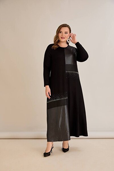 QUAWEAR Round Crew Neck Asymmetrical Glitter Print Detail Stone Embroidered C...