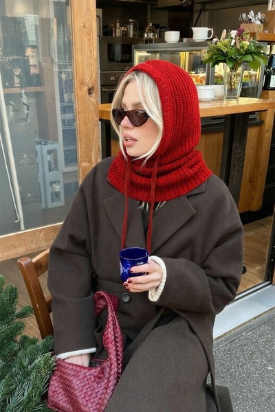 keisy Hand Knitted Balaclava Neck Warmer Hat (Red)