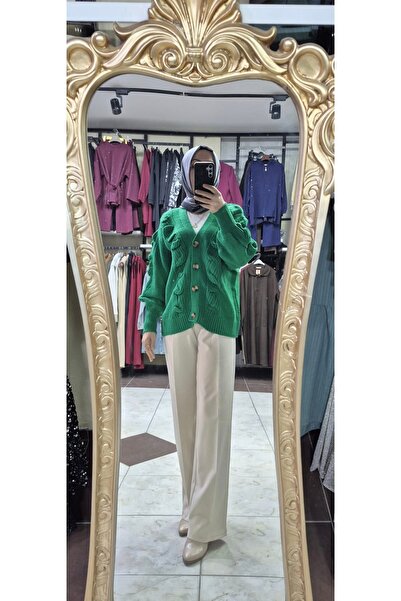 Mintaş Knitwear cardigan.