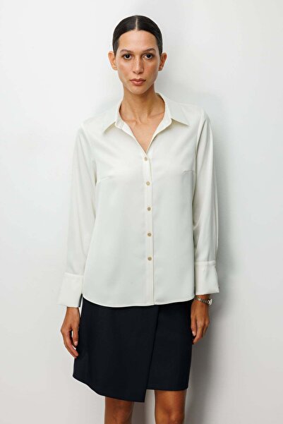 Ekol Önü Düğmeli Saten Gömlek