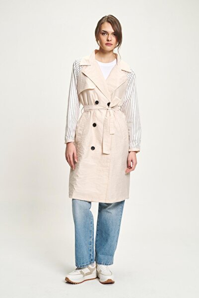 Lijuri Long Trench Coat with Back Detail and Belt 7089 R1-B-K2