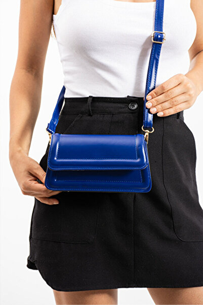 themoiss حقيبة كتف نسائية صغيرة الحجم أزرق بلون الكوبالت مع غطاء، حقيبة كتف ن...