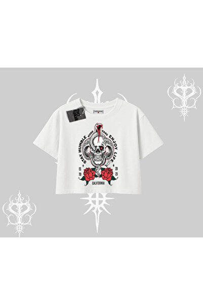 Tarzsokak Tricou crop supradimensionat Rămâi modest, lucrează din greu, bucur...