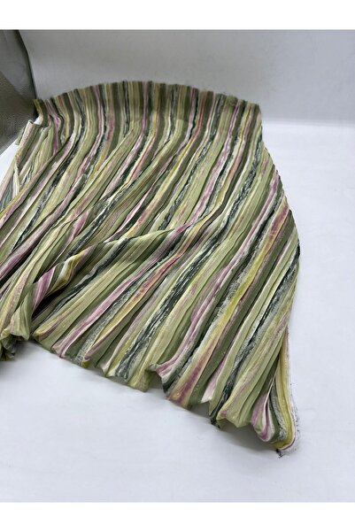 Kumaş Sevdası Pliseli Şifon Boyu 130 x Eni 130 Etek Gömlek Elbise vb Parça Halindedir