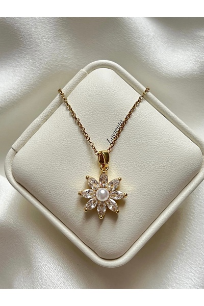 Lavienta Gold Flower Model Steel Pendant