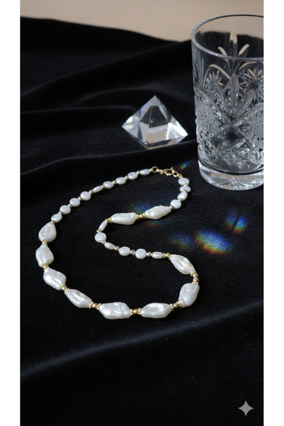 trendhazan A Quality Yassi Acrylic Bead Special Design Women's Necklace