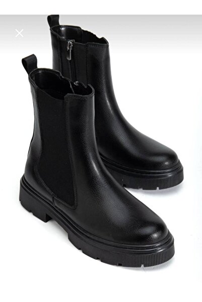 Metro Ayakkabı Kadın Siyah Kalın Tabanlı Bot