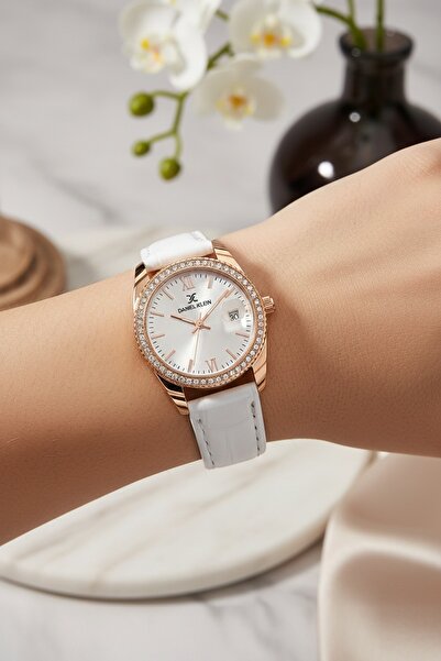 Daniel Klein Beyaz Rose Taşlı Takvimli Deri Kordonlu Elegance Kadın Kol Saati
