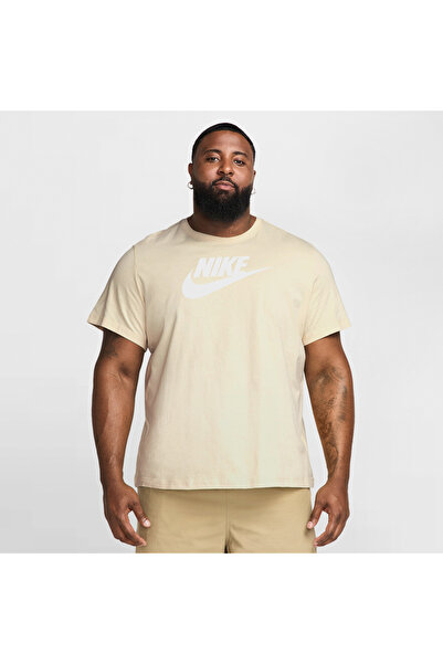 Nike Men's T-shirt