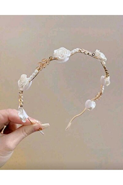 skycott تاج بتصميم سلكي ذهبي اللون مع زهور