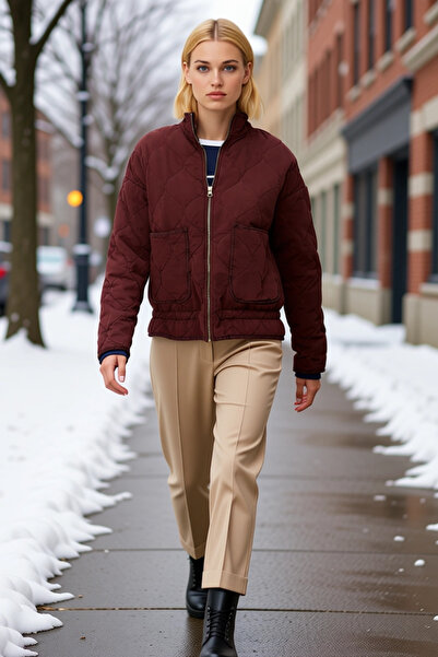 BENERLY Women's Crew Neck Standard Sleeve 100% Cotton Quilted Jacket Function...