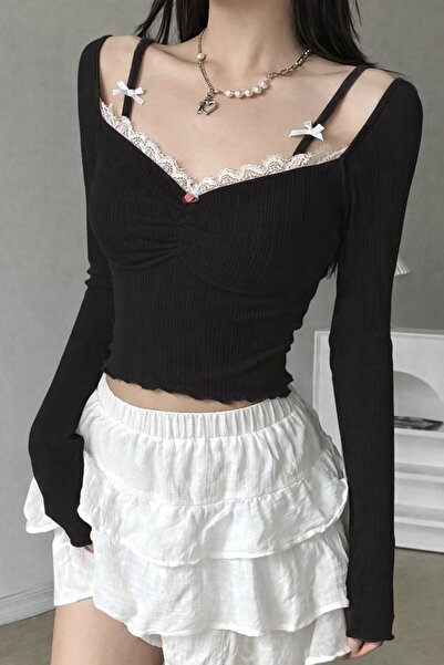 İsra Ayyıldız Moonstar Collection Pinterest Madonna yaka dantelli rose askı d...