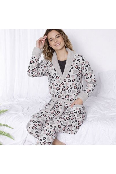 turkish Women's 3-piece home set with a heart print – comfort and elegance for everyday use