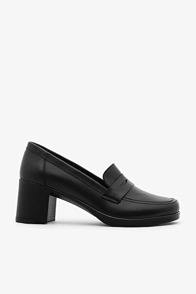 SAYL Black Genuine Leather Thick Heeled Women's Loafer Shoes