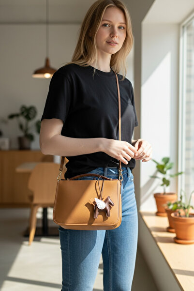 Store YigitEmirBags Dark Brown Horse Charm