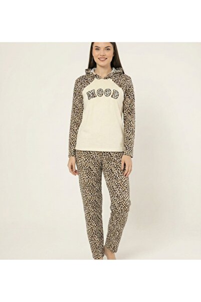 turkish Women's two-piece leopard print loungewear set – hoodie and comfortable pants