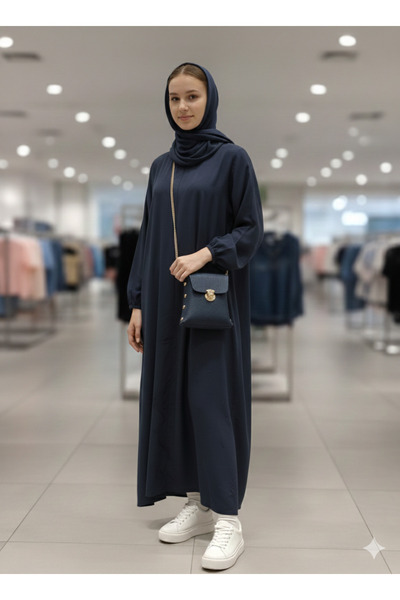 Silblack حقيبة كتف نسائية سوداء بحزام سلسلة ذهبية أنيقة للاستخدام اليومي