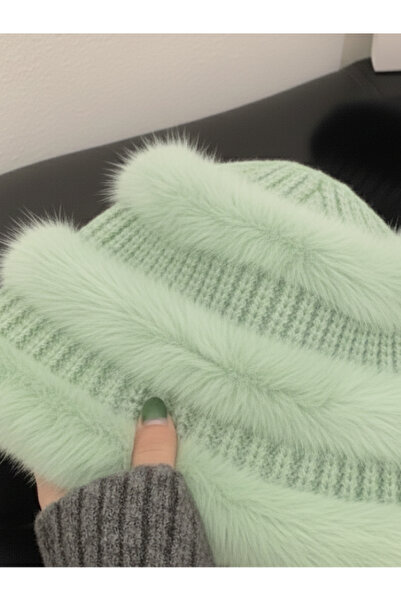Vanya Women's Luxury Fur Detailed Knitted Beanie