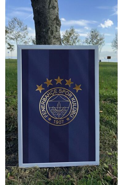 BuzzDesigns : 5 yıldızlı Fenerbahçe arması, lacivert–sarı tonlarda prestijli ...