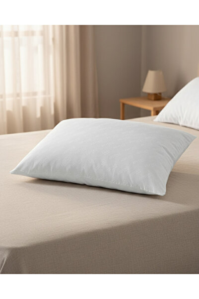 REDTAG وسادة بيضاء سادة