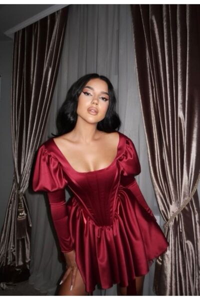 Shop Royal Rochie Burgundy