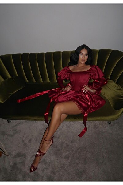 Shop Royal Rochie Burgundy
