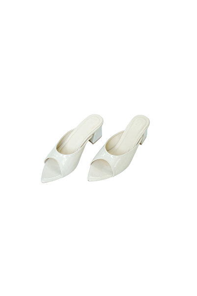 GAYA Sora Heels White Cushioned Block Heels for All-Day Office Comfort