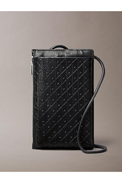 Calvin Klein EMBOSSED EMBLEM PHONE CROSSBODY