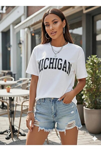 BW Bravely Wear تي شيرت ميشيغان مطبوع الأساسي للسيدات