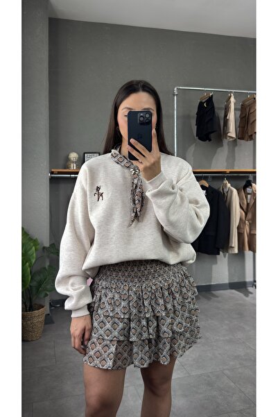 YOUR NAME Swea cu eșarfă și detaliu de broderie tricou