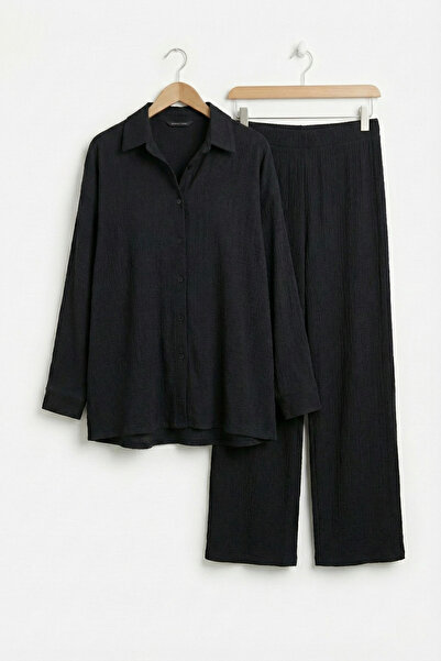 Mivoon oversized Σετ με κουμπιά που διακανονίζουν το σώμα, πουκάμισο και φαρδ...