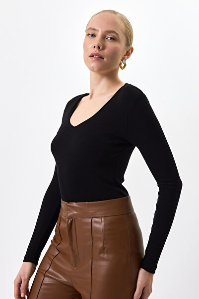 Rays Черно ребристо V-образно деколте с дълъг ръкав за жени 8266A