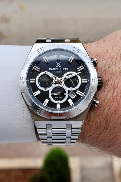Daniel Klein Kadranı Siyah Kordonu Metalik Renk 2 Yıl Garantili 44 mm Gösterg...
