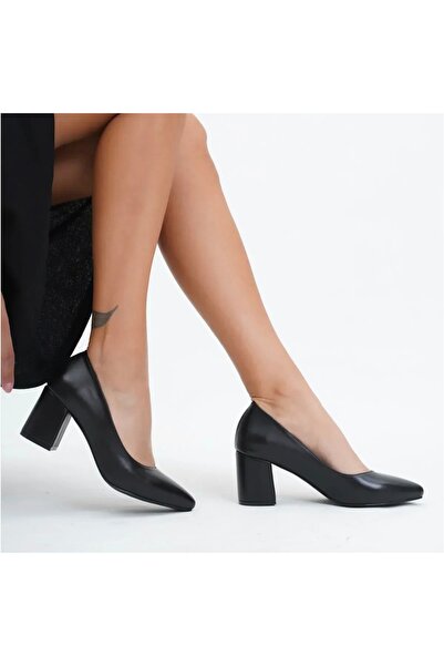 Crista Genuine Leather Black 7 cm Heeled Classic Shoes