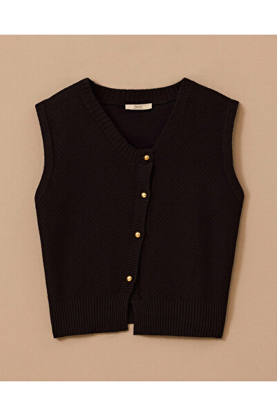 SEÇİL Asimetrik Düğmeli Kolsuz Triko