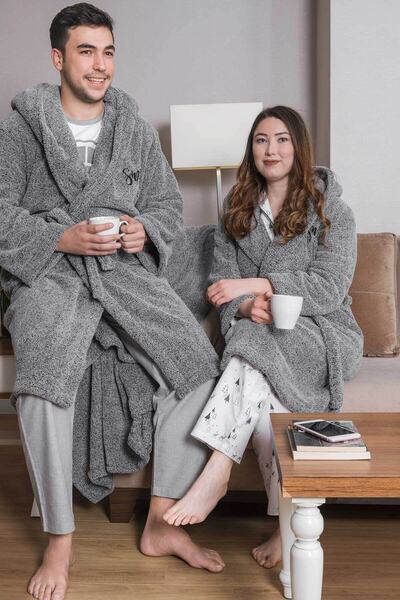 Miespiga Uzun Kapüşonlu Welsoft Gri Peluş Sabahlık Aile Seti