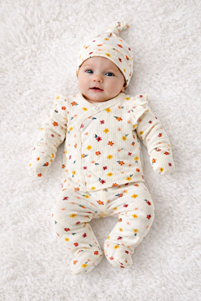 Linda Harris Crispy Flowers Krem 5’li Yenidoğan Kız Bebek Hastane Çıkışı Seti