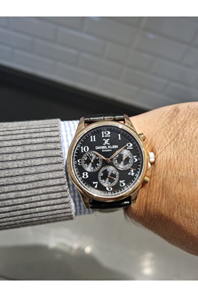 Daniel Klein Exclusive Model Function Black Dial Leather Strap Men's Wristwatch