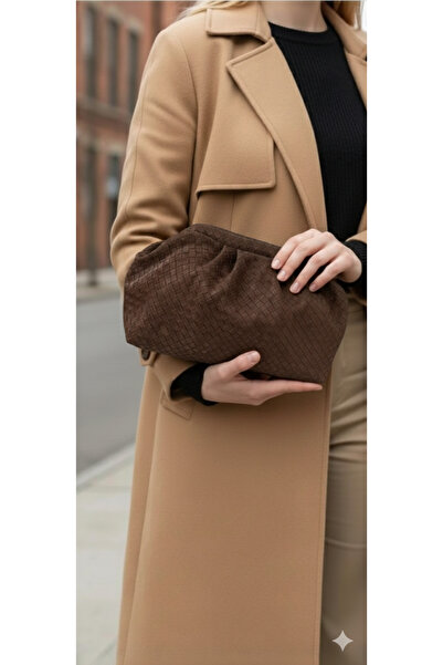 themoiss حقيبة يد وكتف من جلد الغزال مزخرفة بنمط محبوك بلون القهوة الحامضة من موس جلو، مقاس كبير 33/21