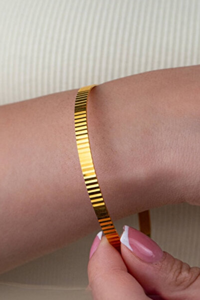 Çgk Çiğdem Gürel Kuyumculuk 8K Gerçek Altın Minimalist Ray Kelepçe Bilezik – Parlak Gold Tasarım