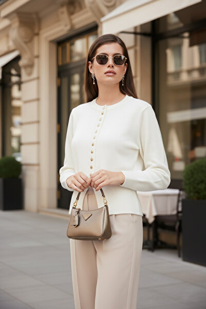 Lela Premium Comfort Fit Round Neck Crop Knitwear Cardigan Cardigan 680Hi00164