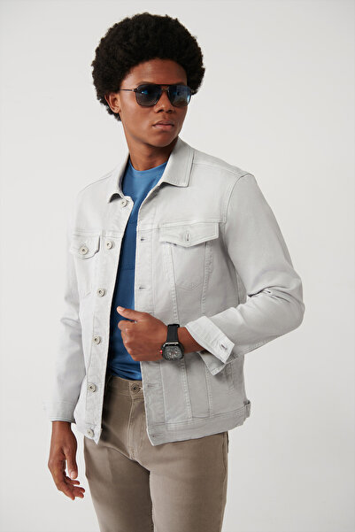 Avva Graue Herren-Jeansjacke mit klassischem Kragen, Garment-Dye-Technik, Taschen und bequemer Passform A41Y6020