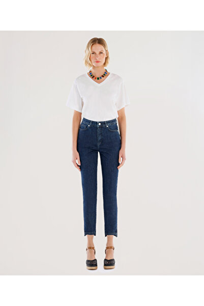 Yargıcı Paça Yırtmaç Detaylı Normal Bel Dar Boru Paça Denim Pantolon