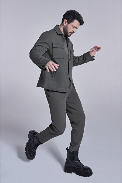 Avva Koszula męska Khaki z klasycznym kołnierzykiem i przekątną podwójną kieszenią A32Y2092